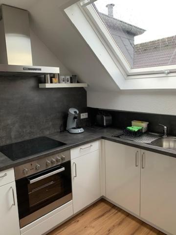 Zentrales Dachgeschossapartment In Leichligen Leichlingen Bagian luar foto